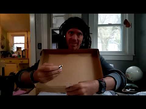 Unboxing an RE-909