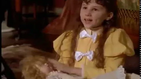 O que aconteceu com Helen Keller quando ela tinha dois anos?