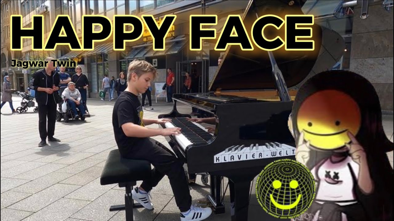 I played HAPPY FACE on Piano 😃 Public Piano Cover - Street Piano Performance by David Leon