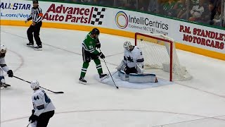 Stars’ Tyler Seguin uses perfect deflection to score top shelf