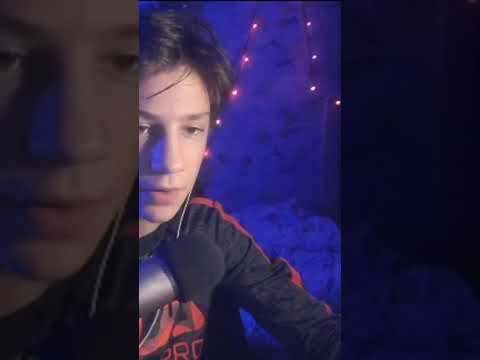 КАК МНЕ ПЕРЕЖИТЬ ДОЖДЬ ИЗ ЛАВЫ В МАЙНКРАФТ #shorts