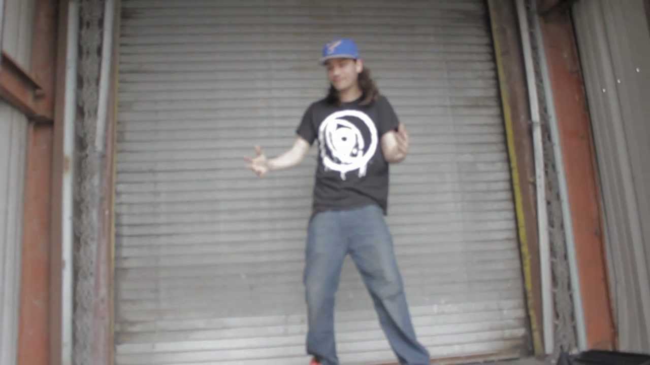 Farout - "Weirdos" ft. Steddy P (Music Video)