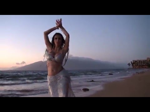 Mystical Belly Rolls by Belly Dancer Leila