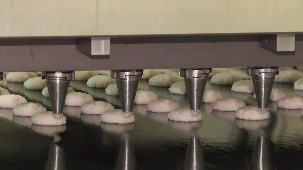 High-Speed backen: 800 Kokos-Kuppeln pro Minute