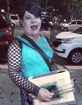 Wik wik versi banci ambyar