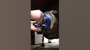 Installing 2 Inch Wheel Spacers On The Land Cruiser #toyota #landcruiser #truck