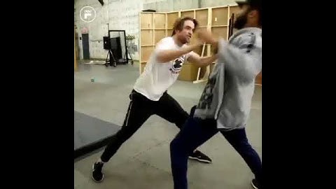 THE BATMAN (2022) - Robert Pattinson