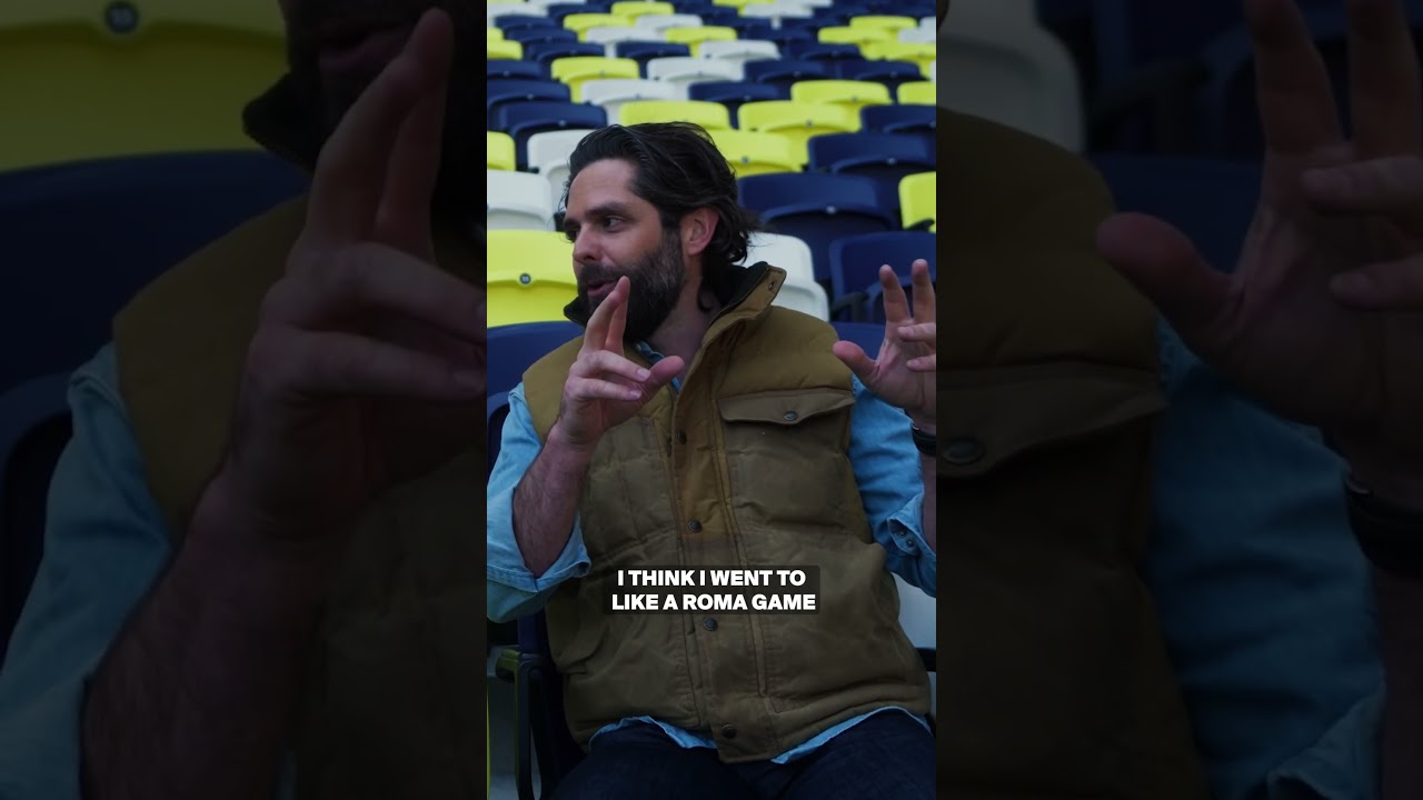 Thomas Rhett knows 😎⚡️ #thomasrhett #niallhoran #nashville #countrymusic #concert