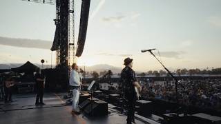 Download lagu Counting Crows - Live at Stagecoach 2026 (Full Set)
