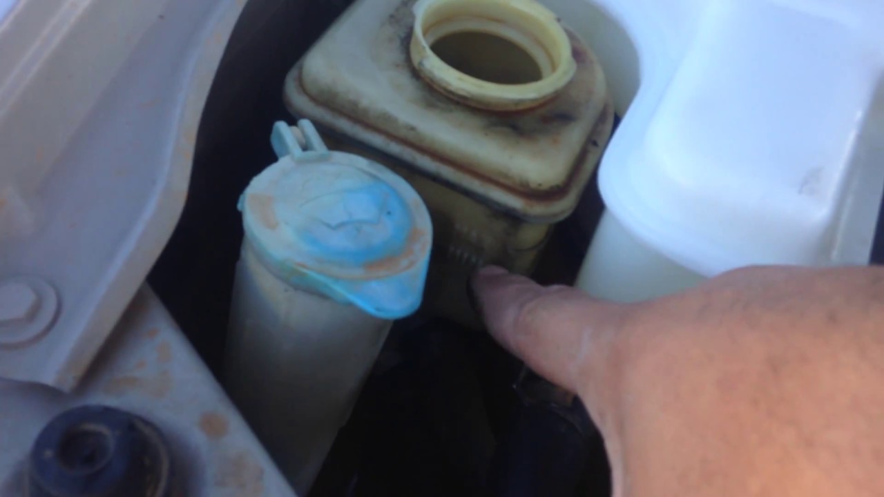 How to Check the Power Steering Fluid on a 2004 Suzuki Verona. YouTube