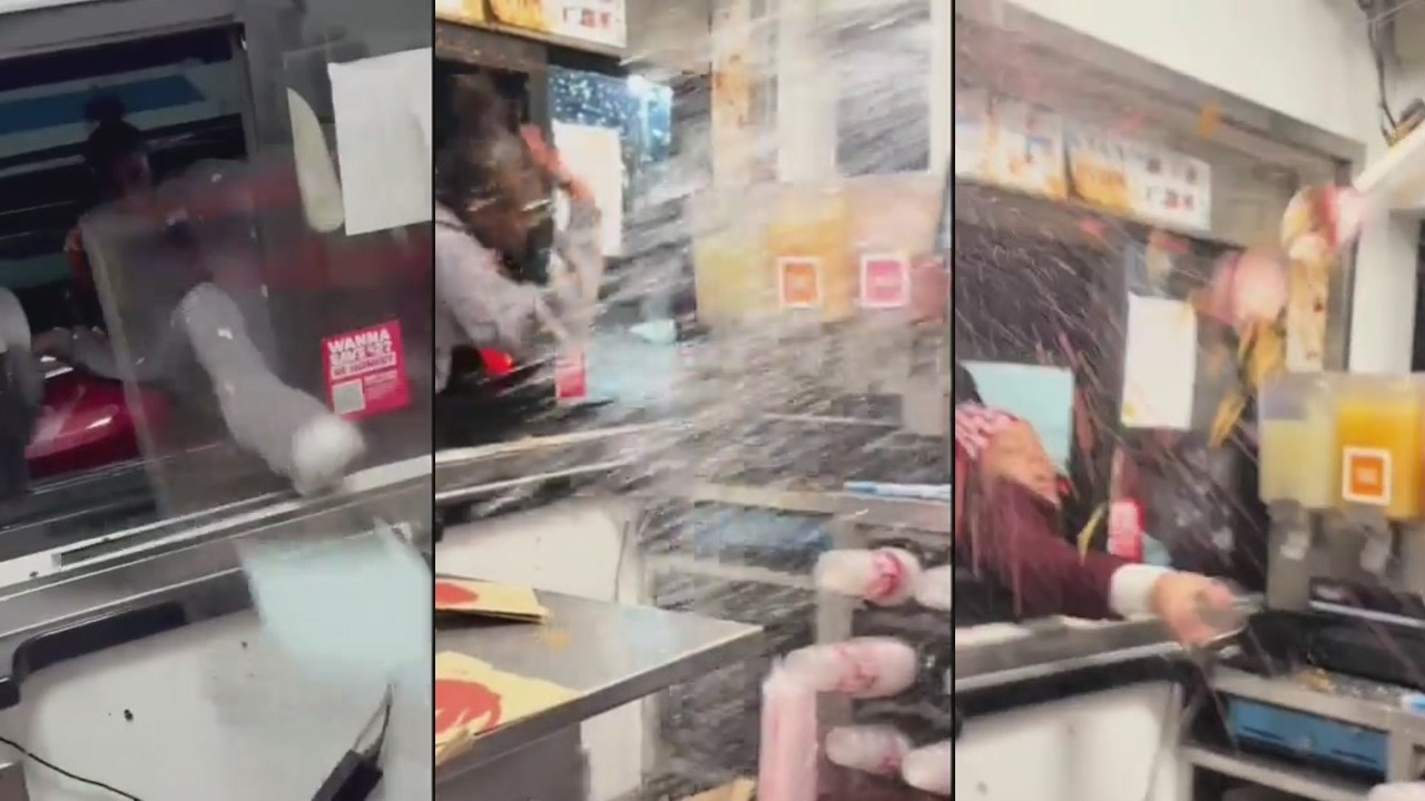 В очереди в закусочной Wendy's разразился хаос из-за нескольких долларов.