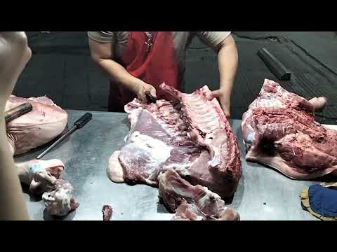 PIG PORK DEBONING SKILLS BY @Seromixtv #PORK #skills #debone