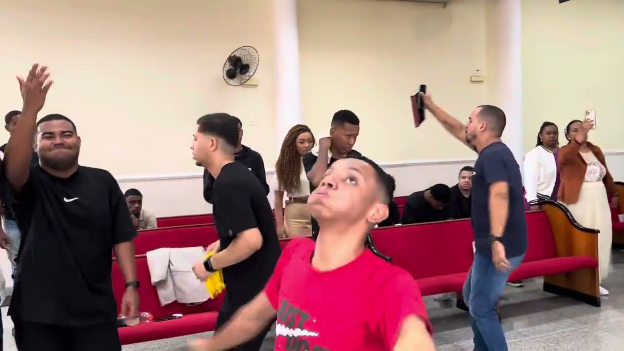 Bruno Cecílio - 😱Esse Rapaz Transformou 'Carinho de Fogo' em Algo Impressionante🔥 | Consagra