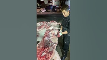 Whole pig quick cutting 1 #delicious #food #meat