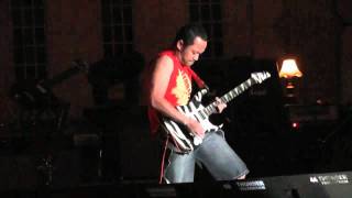 Benk Beng - Insanity - 10 Guitar Heroes.mp4 chords