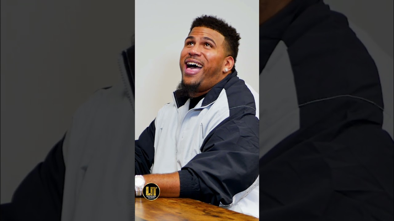 A bold moment from Player K at the Untouched Artist Showcase & Costume Party