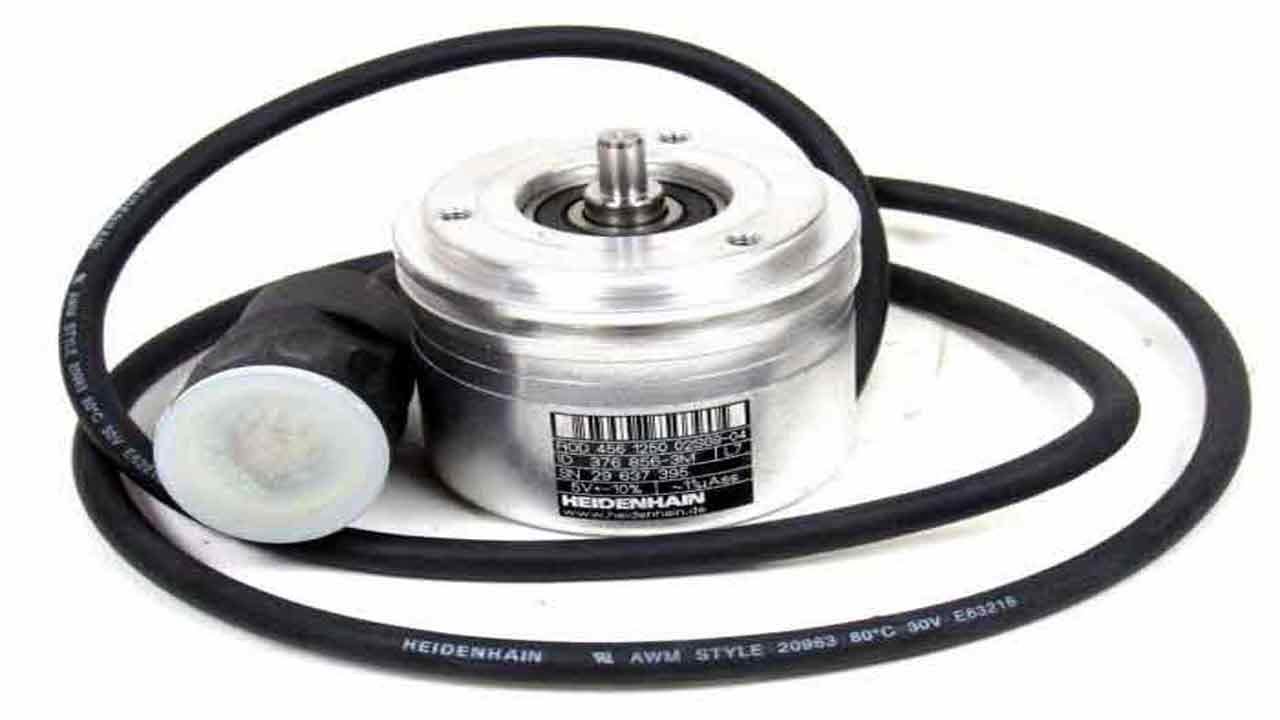 Heidenhain 376856 3M Encoder Repairs - YouTube