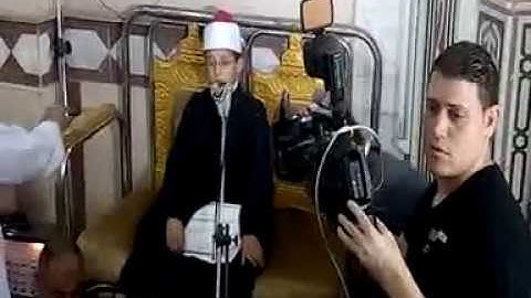 التلاوة التى هزت الوجدان - القارئ الشاب طه عزت