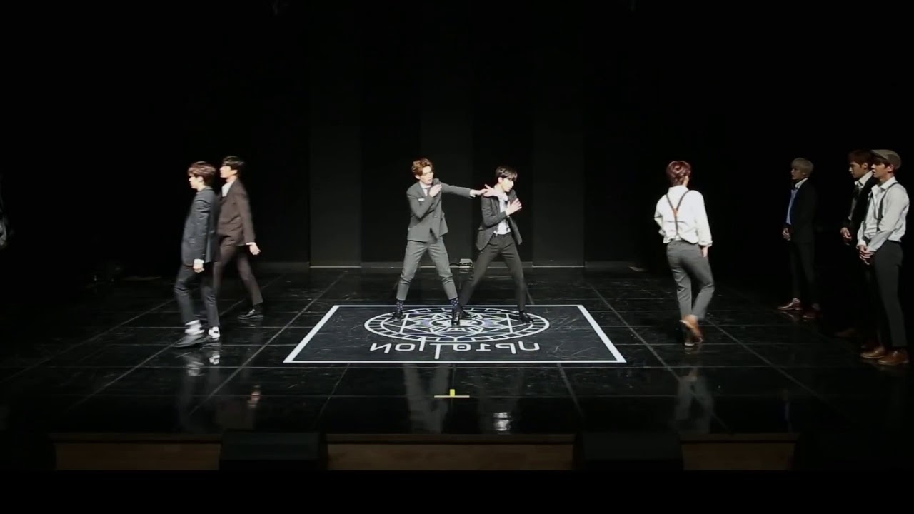 UP10TION - Blue Rose Dance Practice Mirror