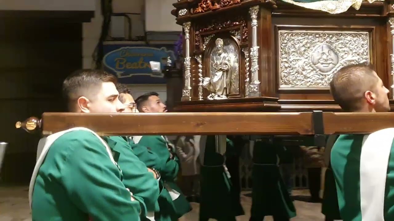 Elevación de la Cruz. Viernes Santo 2024. Campo de Criptana. Calle Virgen de Criptana.