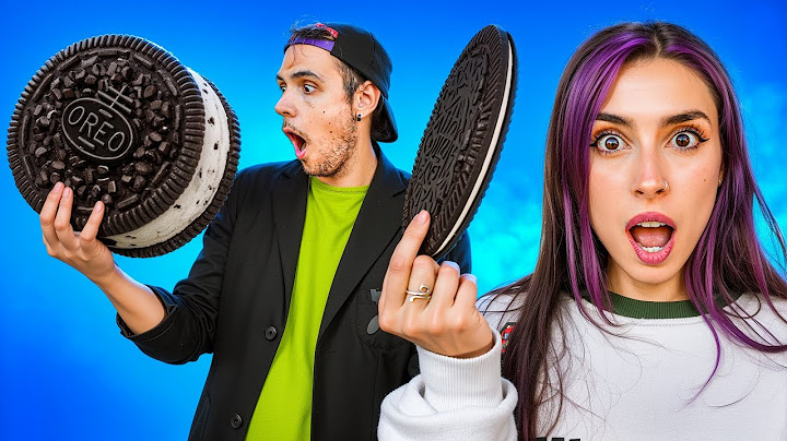 TRYING THE STRANGEST OREOS IN THE WORLD!!