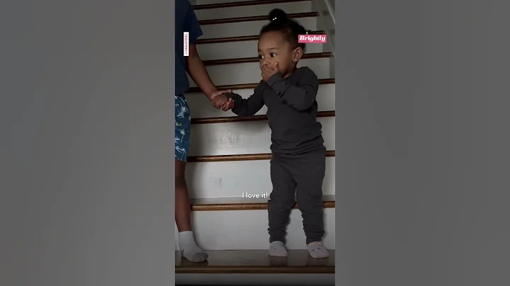 Mom surprises kids with 'Bluey'-inspired Christmas tree