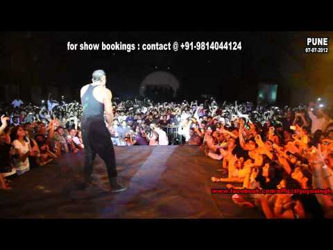 Yo Yo Honey Singh & Mafia Mundeer @ PUNE (PART-1) mp3 ke stažení