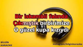 Teoman - Kupa Kızı Ve Sinek Valesi (Karaoke) Türkçe Resimi
