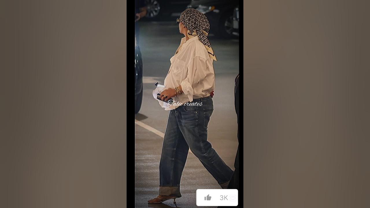 Pregnant Rihanna in Beverly Hills yesterday🤰😍📸 #trending #rihanna #pregnant #shorts #baby Pregnant Rihanna in Beverly Hills yesterday🤰😍📸 #trending #rihanna #pregnant #shorts #baby