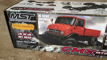 RC MST Mercedes Unimog First Look 4x4 CMX RTR 1:10 Off Road Rock Crawler Performance Unbox Review