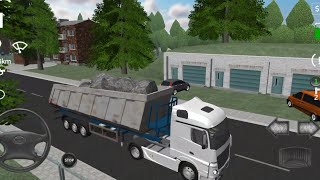 Drive in an amazing truck simulator（smartphone game） screenshot 2