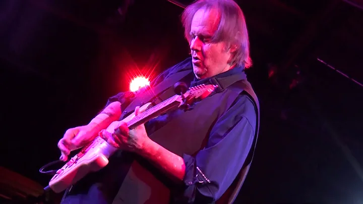 Walter Trout - FULL CONCERT - LIVE!! @ The Coachhouse - musicUcansee.com