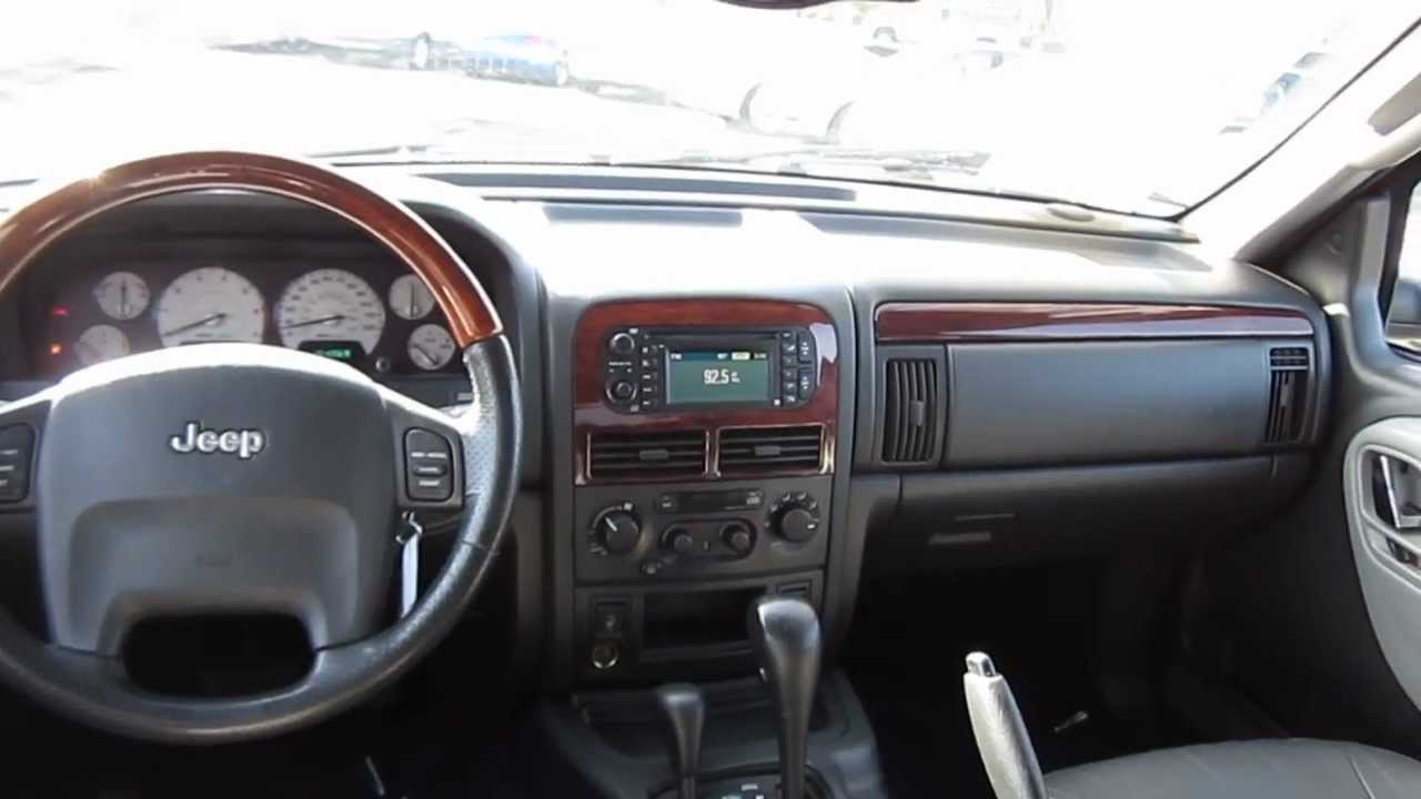 2002 Jeep Grand Cherokee Interior