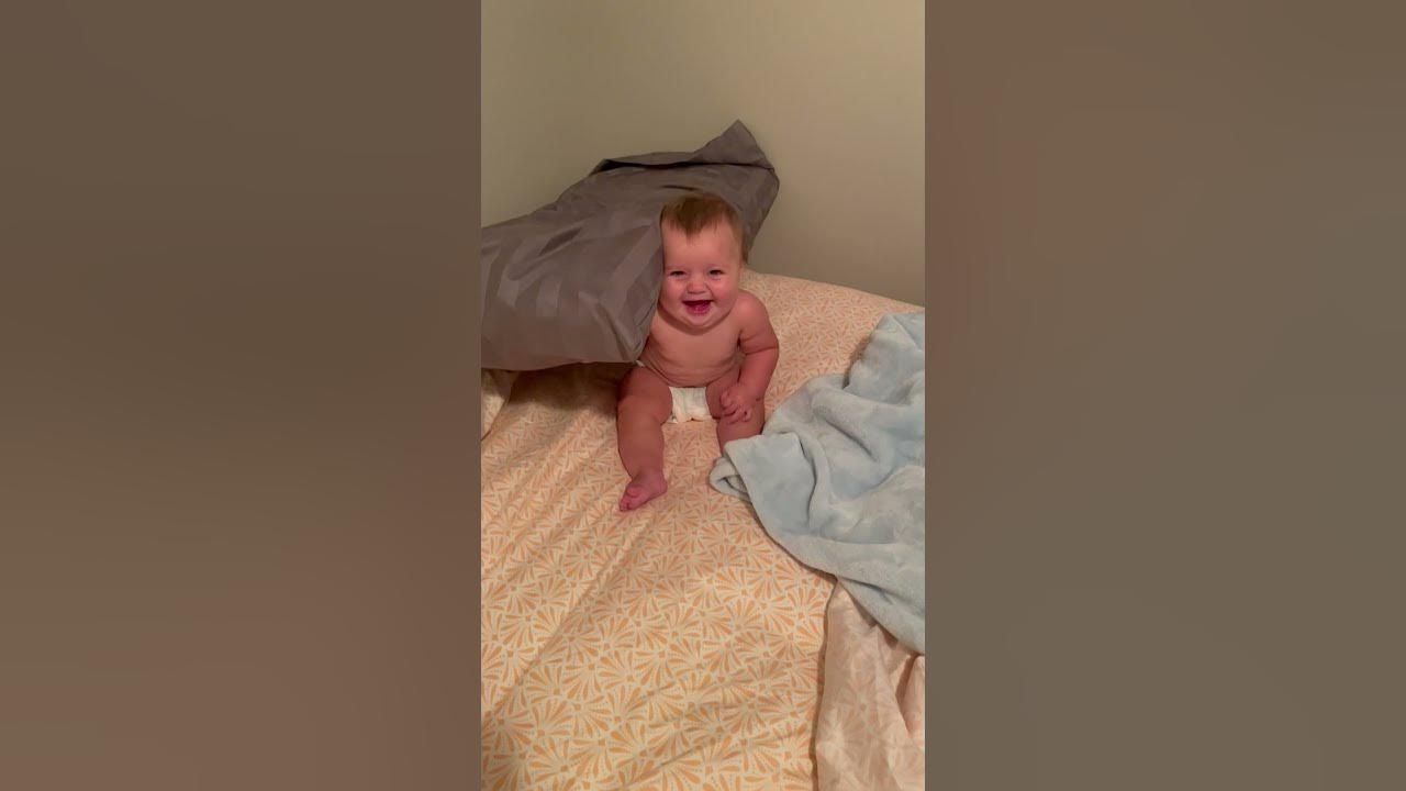 Baby has the most adorable laugh 😍