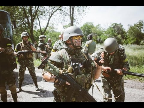 Командир 2ой штурмовой роты ОБСН "Донбасс" ЖАК спасает украинских воинов