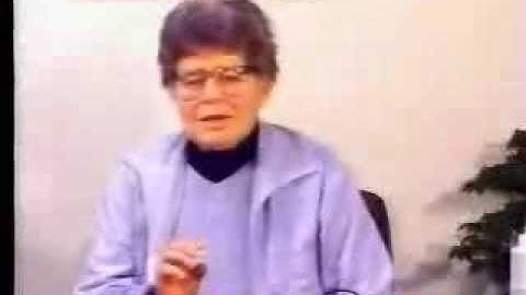Dr. Hulda Clark demonstrates a Syncrometer