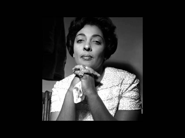 CARMEN MCRAE - TOO MUCH IN LOVE TO CARE