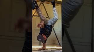 Go Down with Elbow freeze - Bboy Basics | @FloorStylez