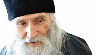 The akathist of thanksgiving "Glory to God for everything." Reads Archimandrite Eli (Nozdrin).