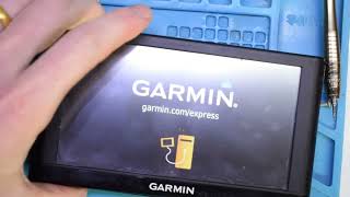 Garmin  GPS keeps rebooting fix (or will not charge)