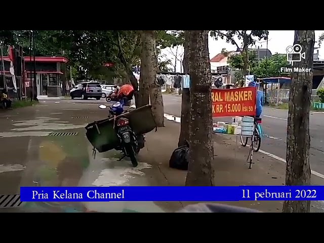 prima medika pria kelana class=