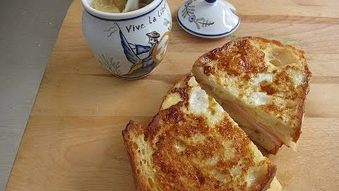 Quel différence entre un croque-monsieur et madame ?