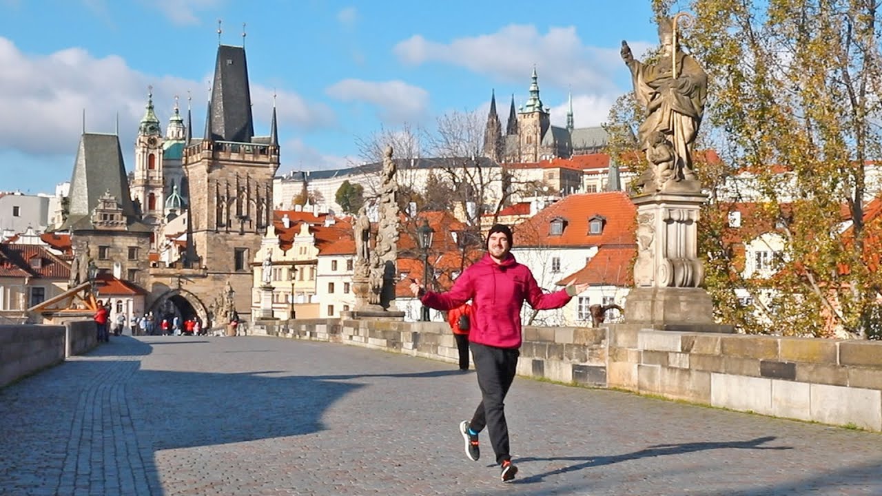 honest tour guide prague