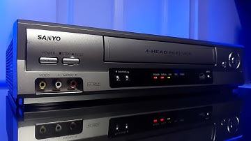 Side Angle VHS Tape insert play and eject SANYO VWM-900