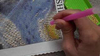 asmr diamond paint with me (rain in the background)