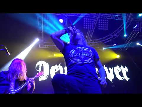 Devildriver - Head On To Heartache