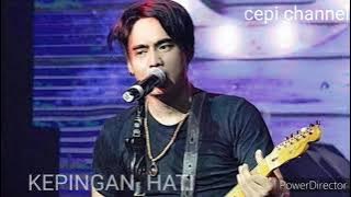 Charly setia band ~ Kepingan hati