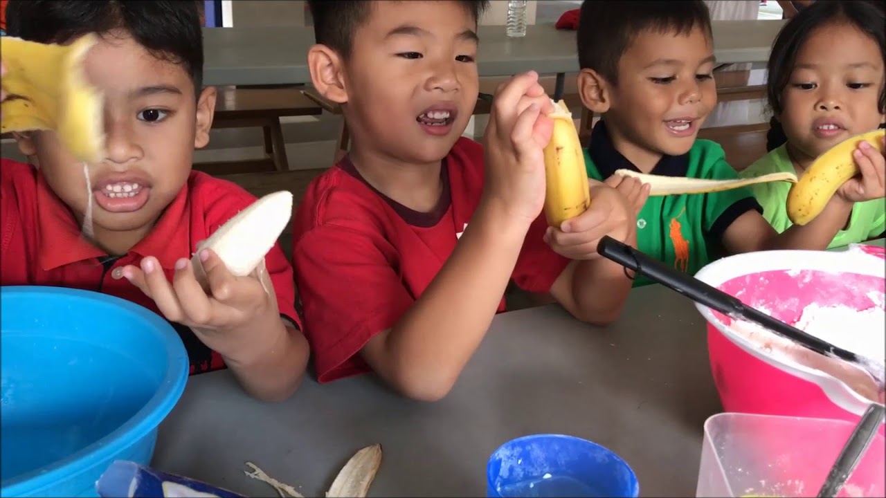 Preschool Christmas Celebration 2017 - YouTube