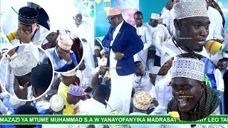 Download Lagu BAYATI YA HUZUNI YAMLIMZA MUHIYA, HUZUNI IMETAWALA, WENYEJI THANAWIY - MUHIDIN MUHIYA KAREJEA MP3 Download Lagu BAYATI YA HUZUNI YAMLIMZA MUHIYA, HUZUNI IMETAWALA, WENYEJI THANAWIY - MUHIDIN MUHIYA KAREJEA MP3