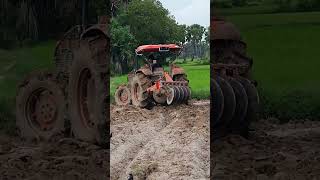 トラクターによる耕作 Tractor Plowing Mud #tractor #pushing #mud #Shorts #YouTubeShorts #Viral #ViralShorts